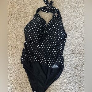 Women’s one piece bathing suit